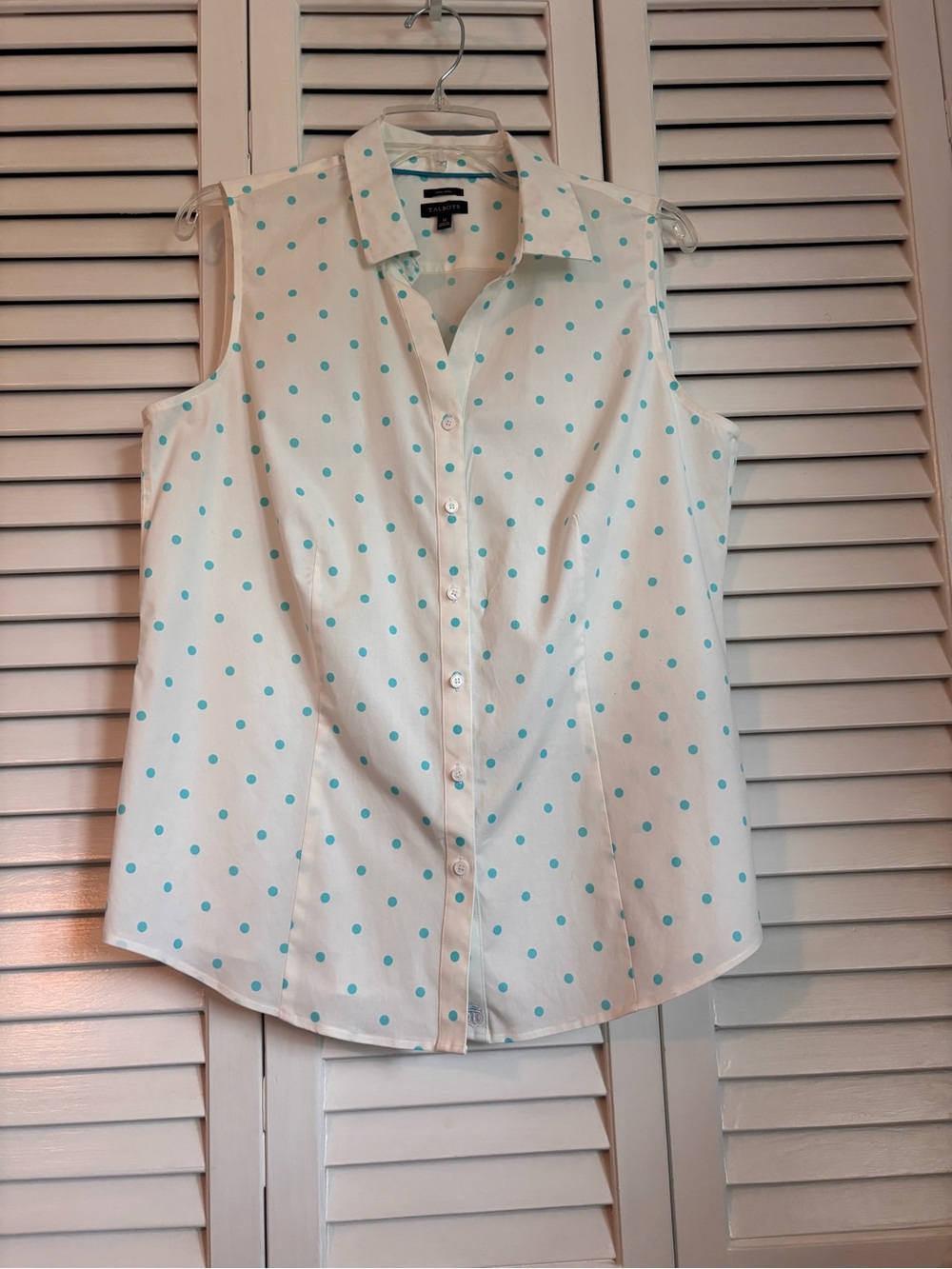 Talbots Cotton White Sleeveless Button-Down Top with Teal Dots